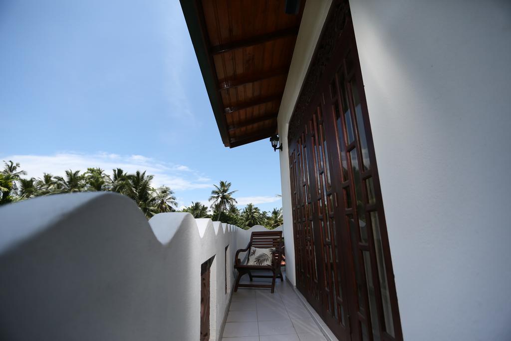 Summer Valley Boutique Villa ウナワトゥナ 部屋 写真